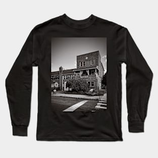 Long Island City Queens New York City Long Sleeve T-Shirt